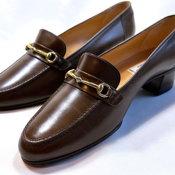 Vintage CELINE Brown Leather Loafer Pumps Gold Hardware Size 37.5 (37-1/2) US-7 - Picture 10 of 16